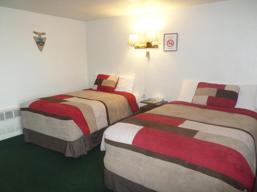 Cliff Palace Motel Бландинг Экстерьер фото