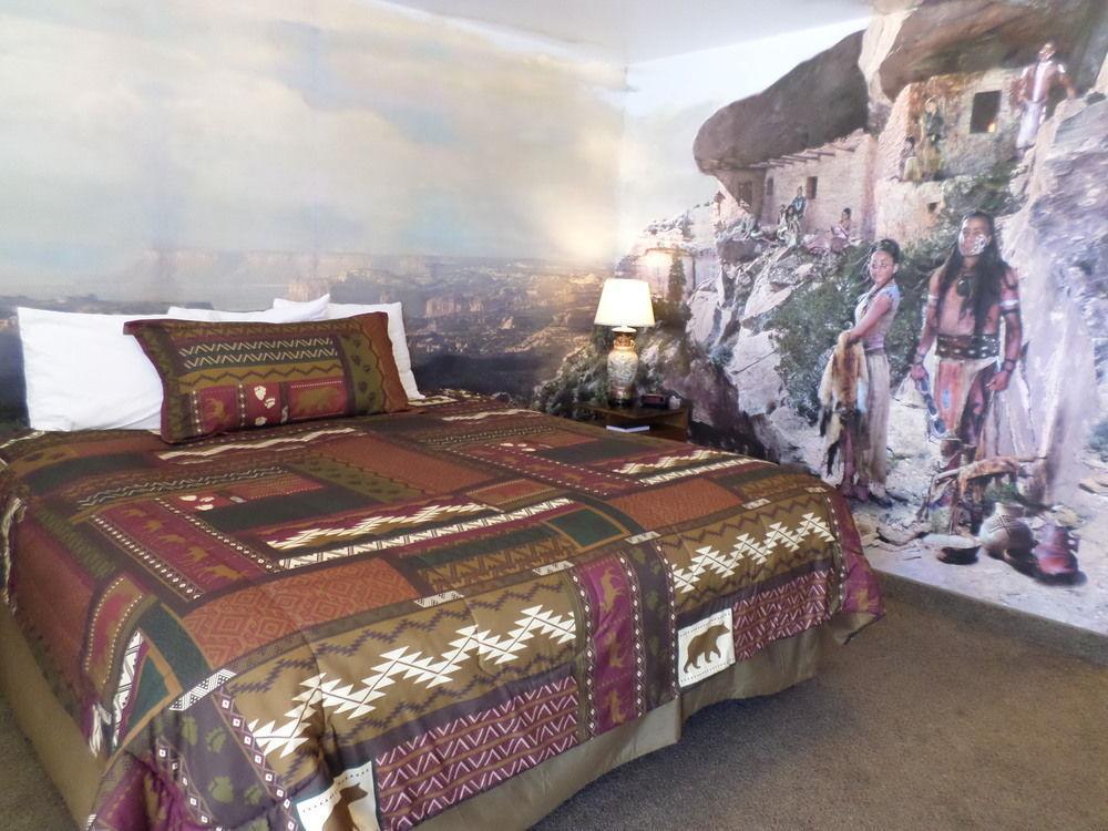 Cliff Palace Motel Бландинг Экстерьер фото