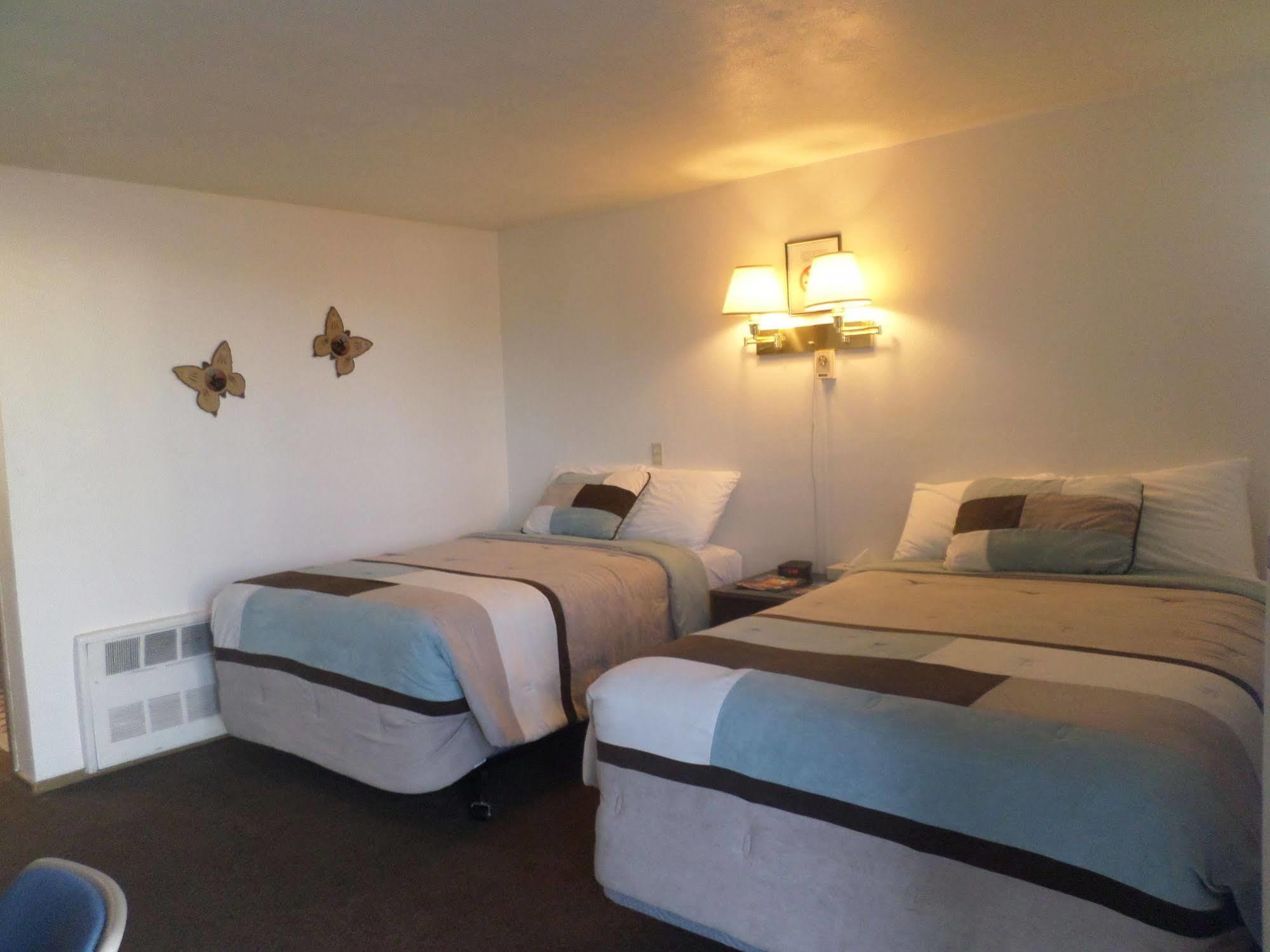 Cliff Palace Motel Бландинг Экстерьер фото
